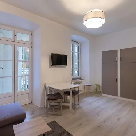 Cosy Renove Au Centre De Cauterets, Ideal Pour 4, Equipe Et Confortable - Fr-1-401-283 Apartman Cauterets